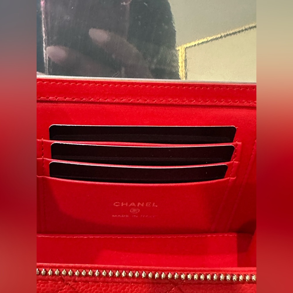 CHANEL Classic Long Vanity with Chain - Picture 7 of 15